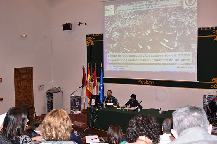 Conferencia inaugural de las Jornadas, celebrada en el aula magna de la Facultad de Ciencias Jurídicas y Sociales.