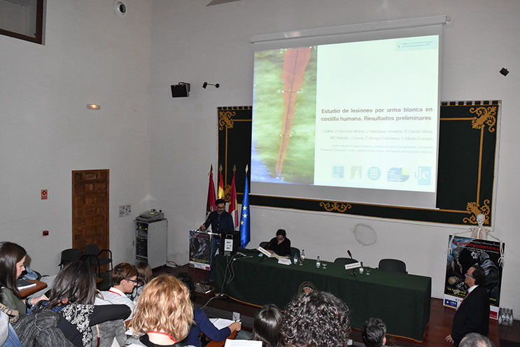 Conferencia inaugural de las Jornadas, celebrada en el aula magna de la Facultad de Ciencias Jurídicas y Sociales.