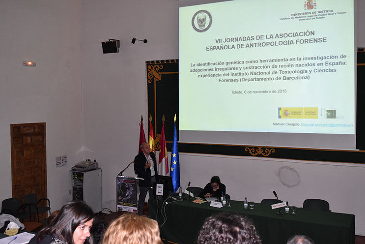 Conferencia inaugural de las Jornadas, celebrada en el aula magna de la Facultad de Ciencias Jurídicas y Sociales.