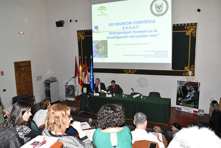 Conferencia inaugural de las Jornadas, celebrada en el aula magna de la Facultad de Ciencias Jurídicas y Sociales.