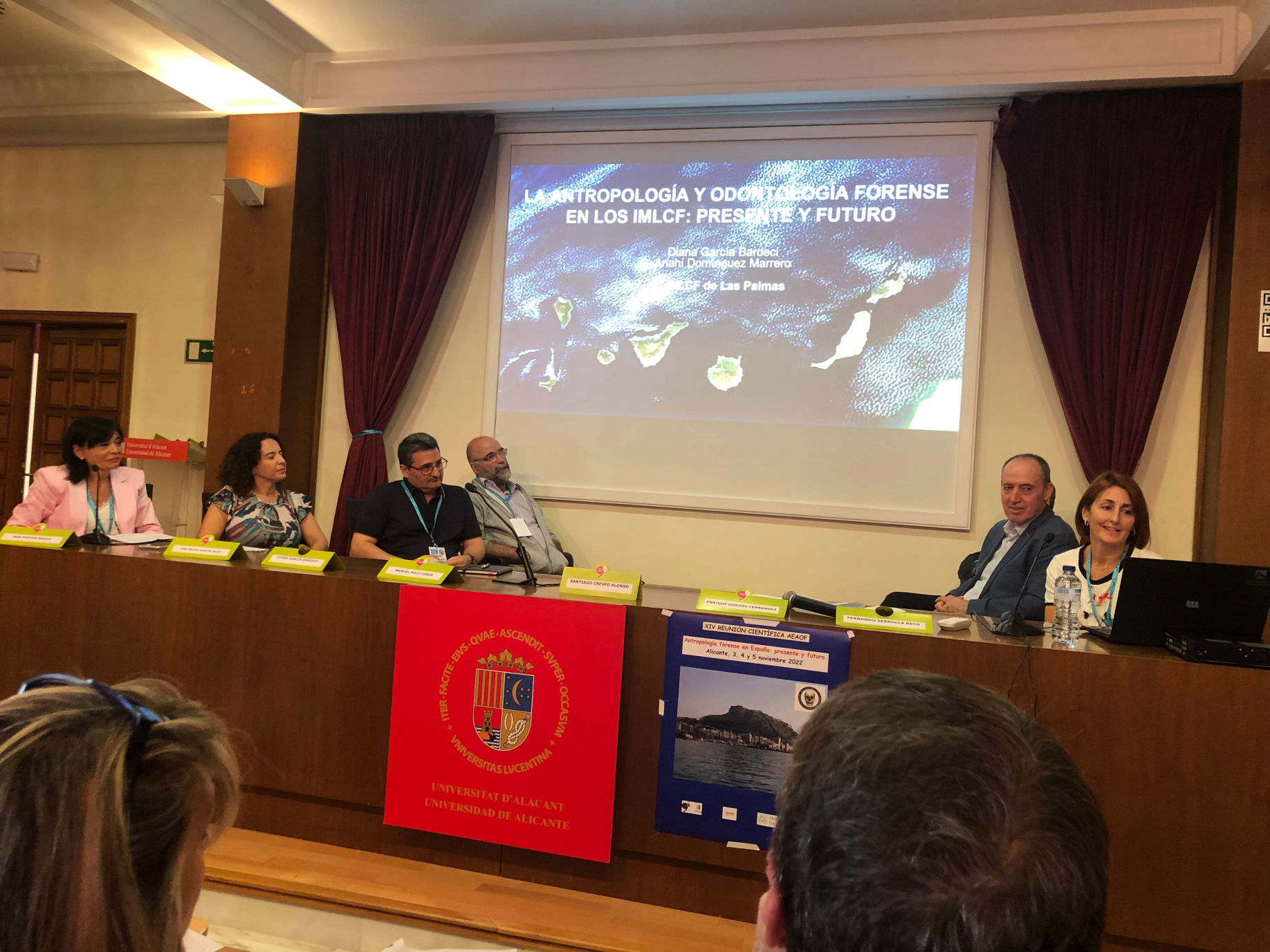 Mesa redonda: Determinación de la edad en menores migrantes sin referentes familiares: presente y futuro